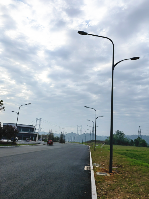  路灯光照度和亮度标准
